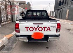 تويوتا هايلوكس